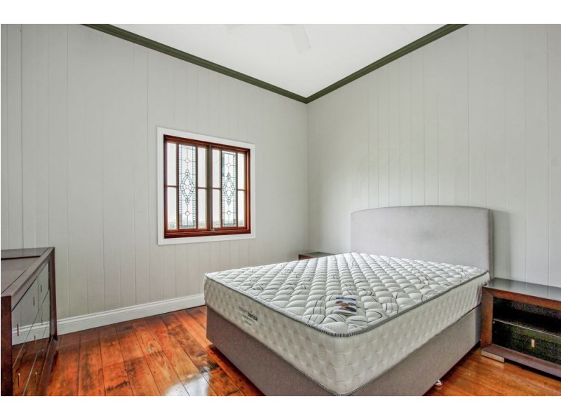 411 Sandgate Road, Albion QLD 4010