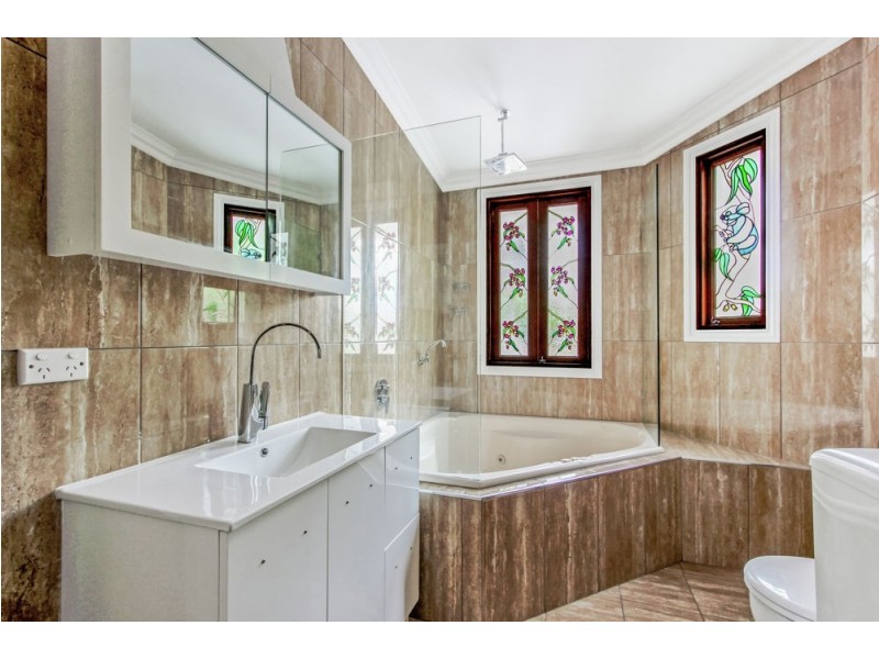 411 Sandgate Road, Albion QLD 4010