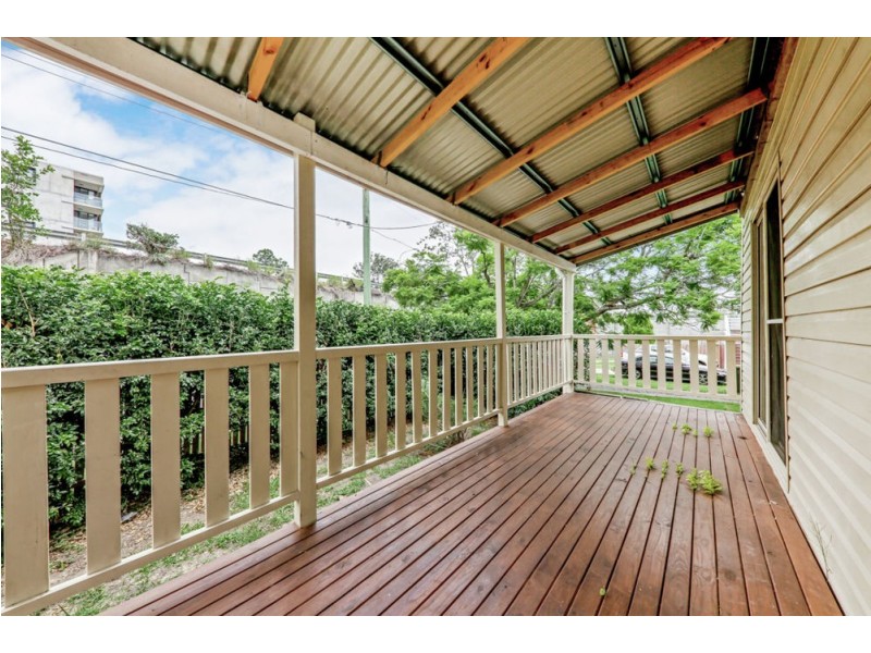 1969 Creek Road, Murarrie QLD 4172