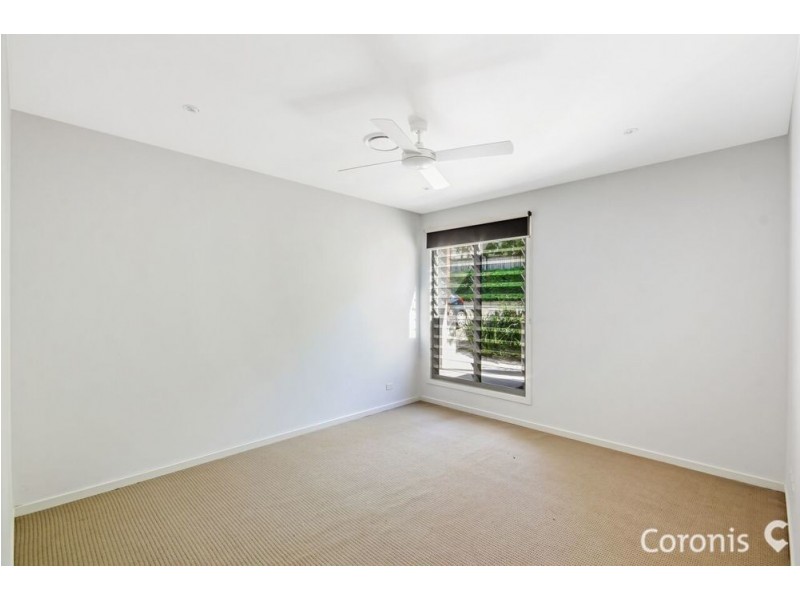 4 Carissa Place, Chapel Hill QLD 4069