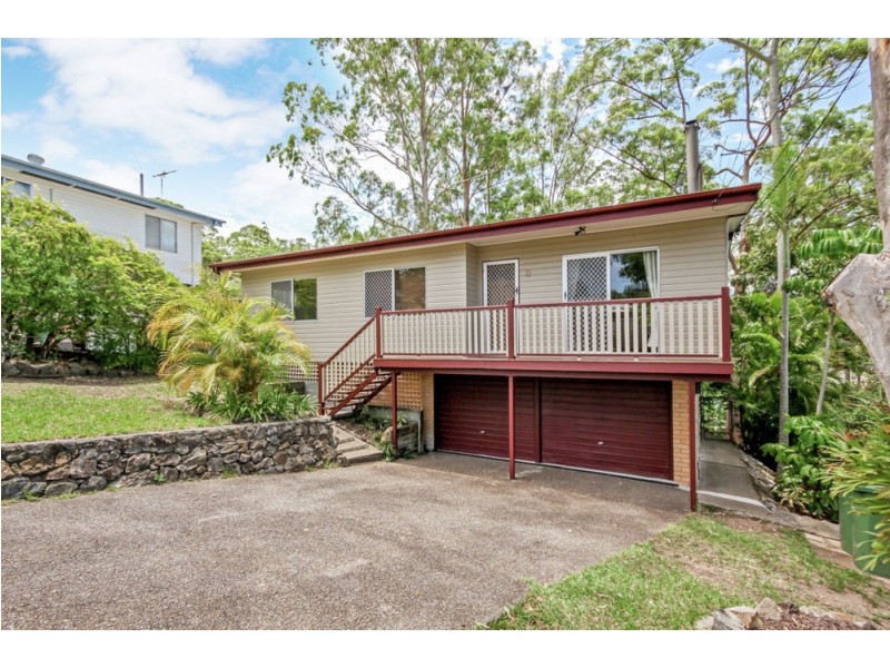 8 Wirlpana Avenue, Ferny Hills QLD 4055