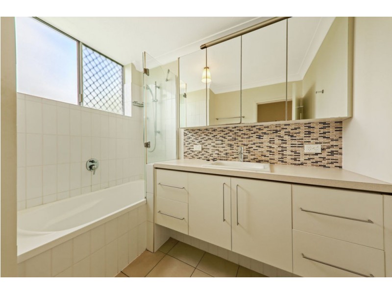 1/51 Maryvale Street, Toowong QLD 4066