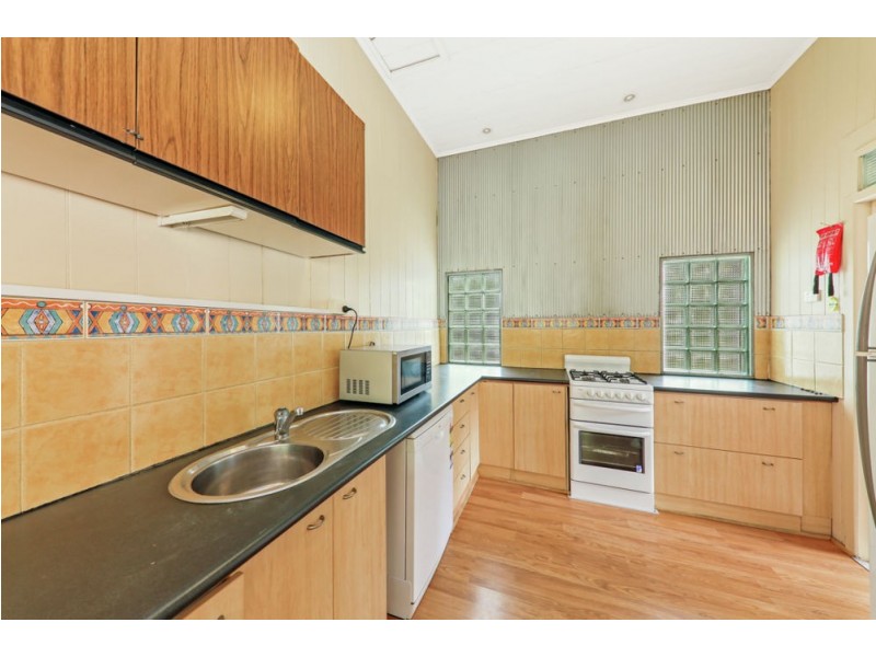 4 Normanby Terrace, Kelvin Grove QLD 4059