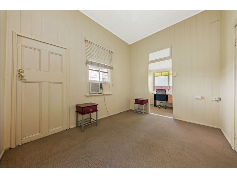 4 Normanby Terrace, Kelvin Grove QLD 4059