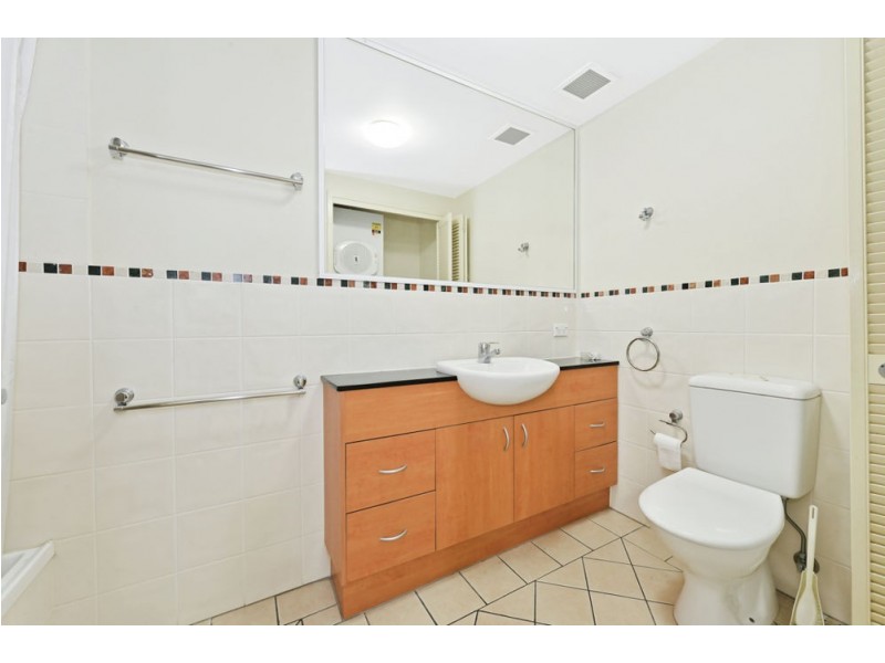 64/5 Chasely Street, Auchenflower QLD 4066