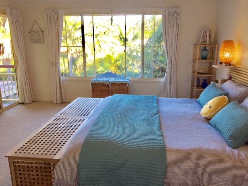 7 McConnell Cres, Brookfield QLD 4069