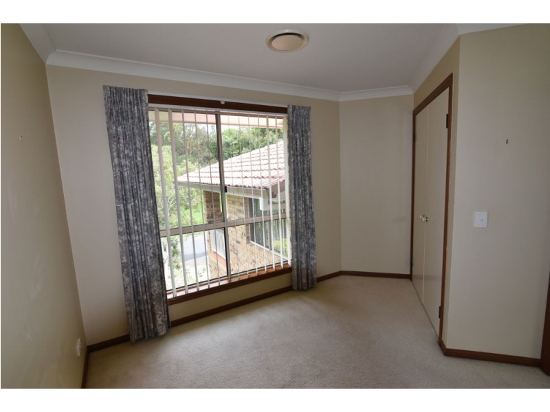13 Taralye Place, Chapel Hill QLD 4069