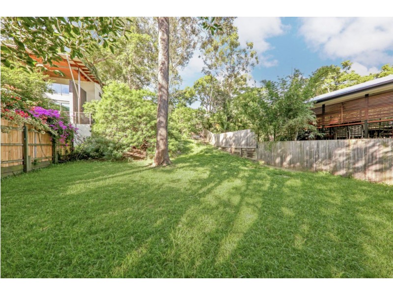 15 Tyne Street, Taringa QLD 4068