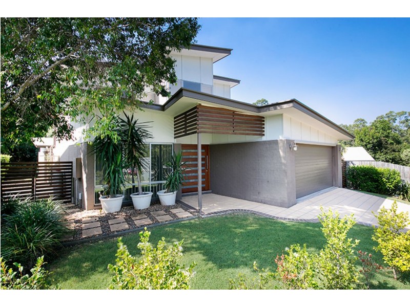 5 Lomandra Place, Chapel Hill QLD 4069