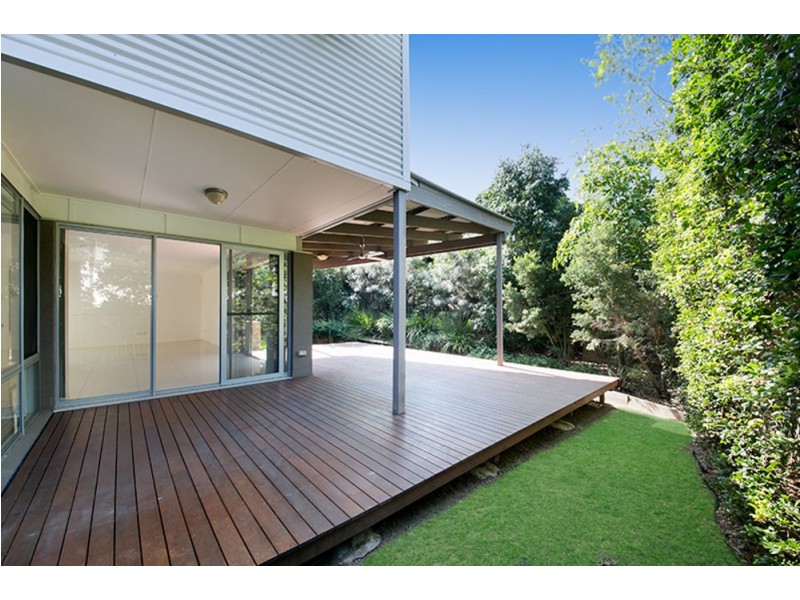 5 Lomandra Place, Chapel Hill QLD 4069