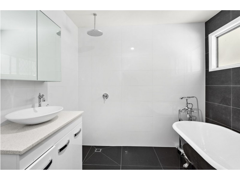 Indooroopilly QLD 4068