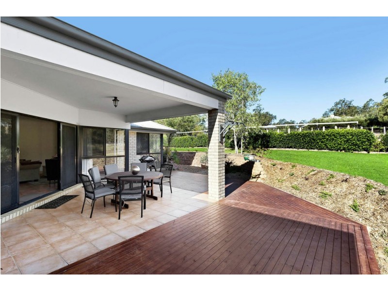 35 Castlereagh Place, Anstead QLD 4070