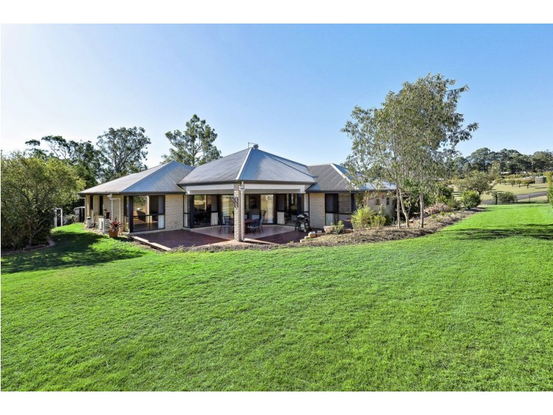 35 Castlereagh Place, Anstead QLD 4070