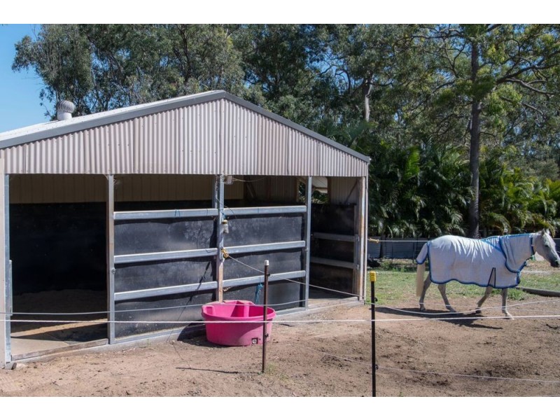 35 Castlereagh Place, Anstead QLD 4070