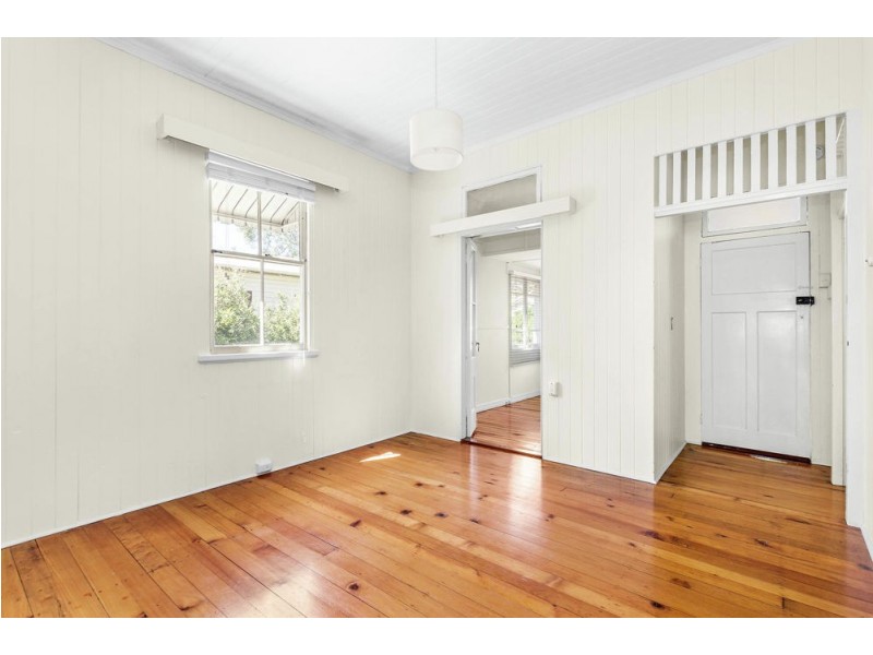 19 Payne Street, Auchenflower QLD 4066