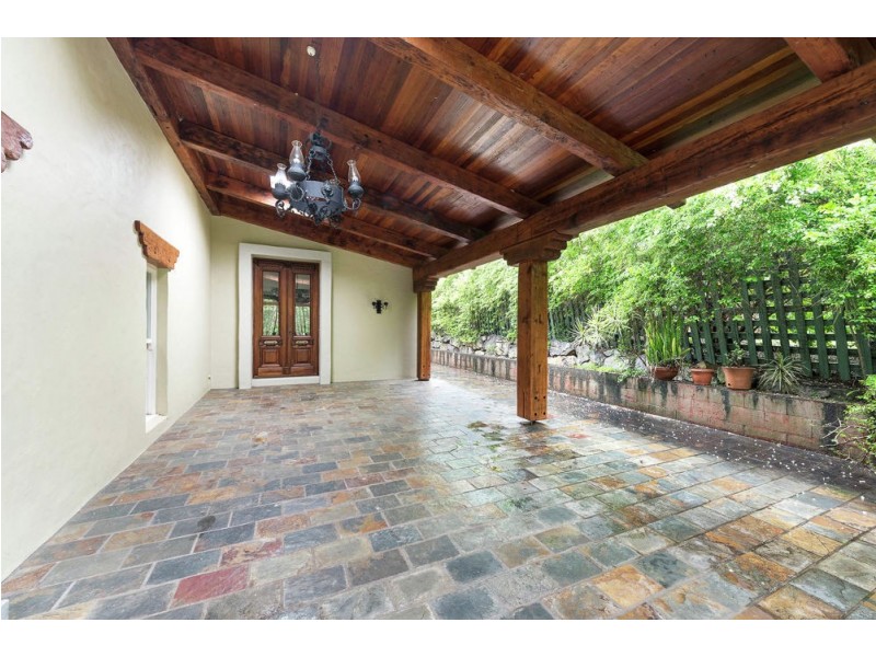 607F Upper Brookfield Road, Upper Brookfield QLD 4069