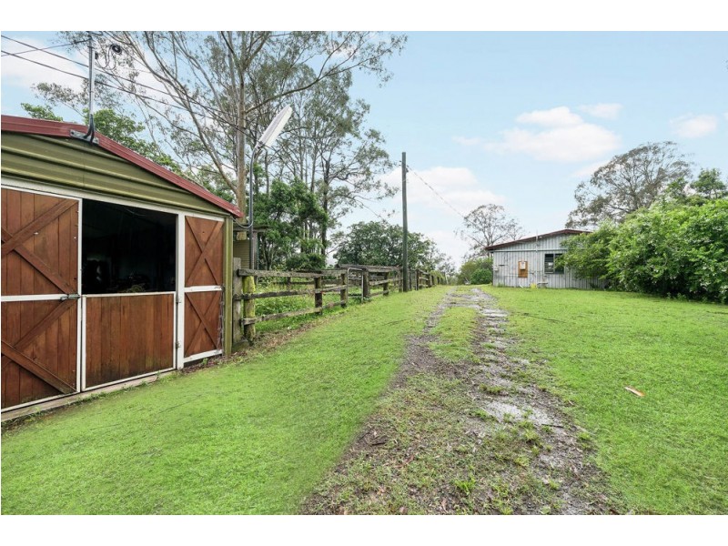 607F Upper Brookfield Road, Upper Brookfield QLD 4069