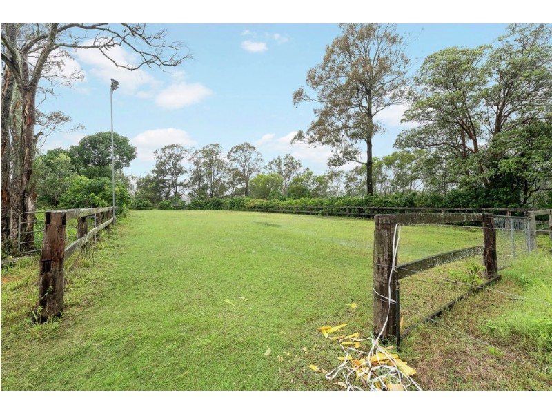 607F Upper Brookfield Road, Upper Brookfield QLD 4069