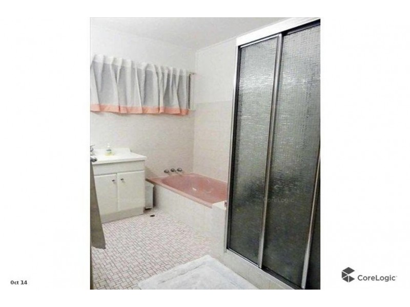 22 Fallbrook Street, Kenmore QLD 4069
