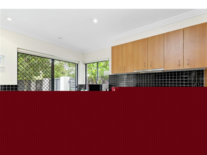 2/4 Explorer Street, Toowong QLD 4066