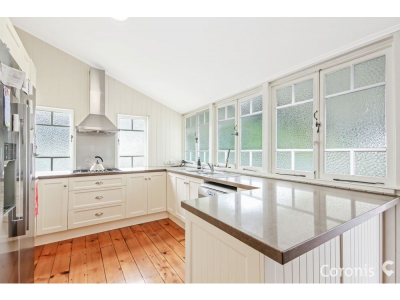 12 Pioneer Street, Toowong QLD 4066