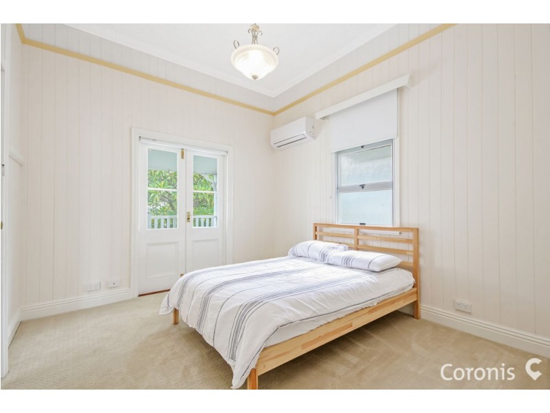 12 Pioneer Street, Toowong QLD 4066
