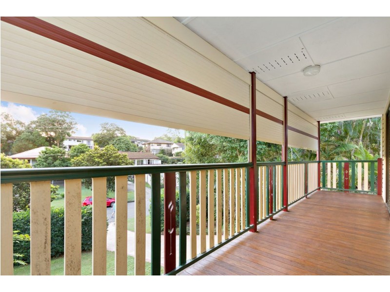 24 Pavonia Street, Everton Hills QLD 4053