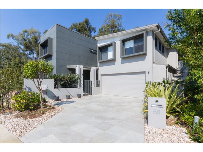50 Ruth Miller Close, Fig Tree Pocket QLD 4069