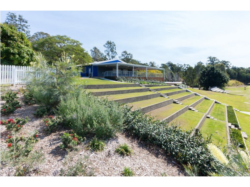 50 Ruth Miller Close, Fig Tree Pocket QLD 4069