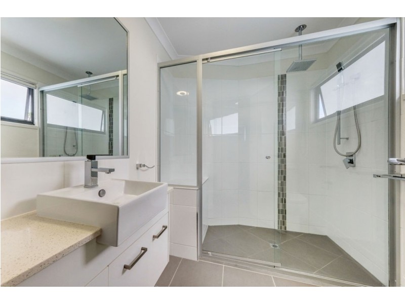 17/28 Alutha Road, The Gap QLD 4061