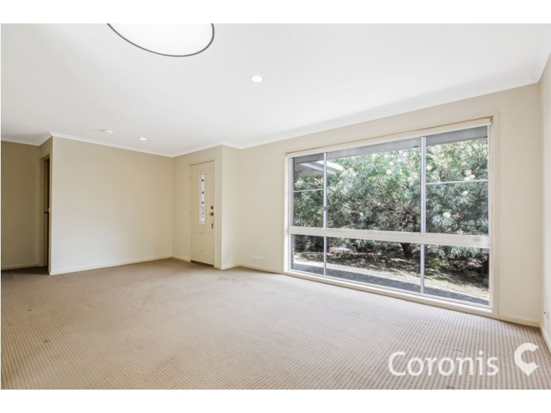 31 Tillbrook Street, Chapel Hill QLD 4069