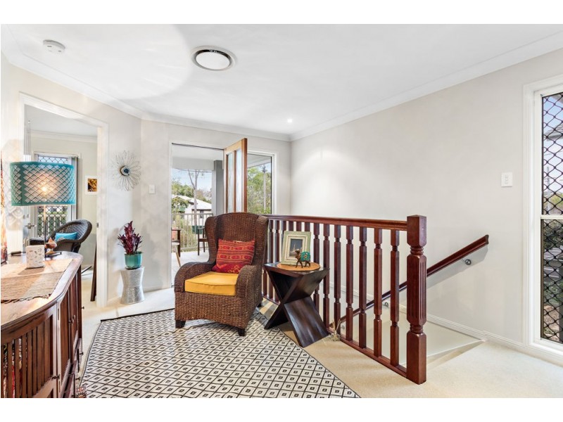 17 Usher Street, Indooroopilly QLD 4068