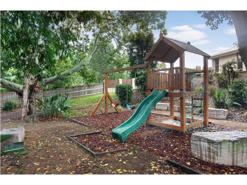 5 Ramada Place, Fig Tree Pocket QLD 4069