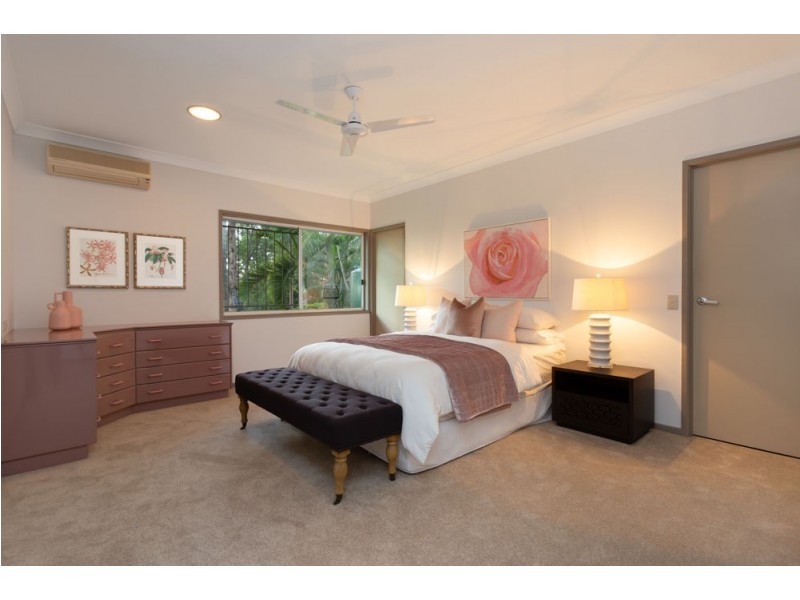 16 Errogie Place, Fig Tree Pocket QLD 4069