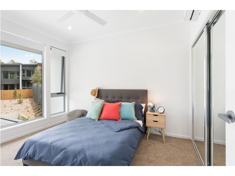 45 Kersley Road, Kenmore QLD 4069