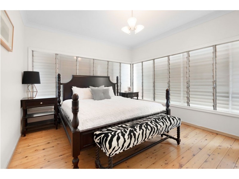 25 Bracken Street, Moorooka QLD 4105