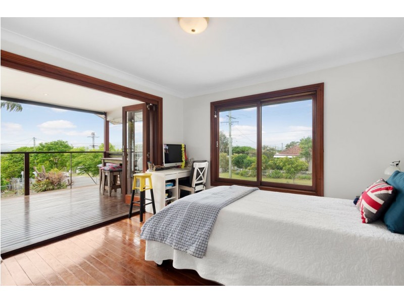 25 Bracken Street, Moorooka QLD 4105