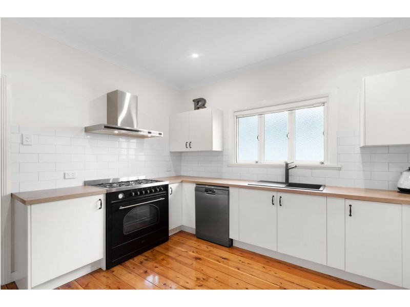 25 Bracken Street, Moorooka QLD 4105