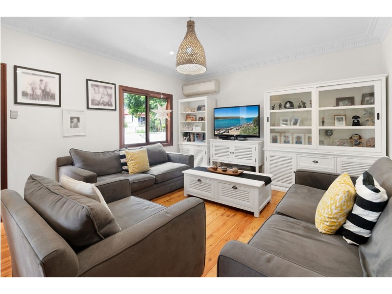 25 Bracken Street, Moorooka QLD 4105