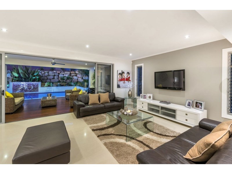 28 Robertson Place, Fig Tree Pocket QLD 4069