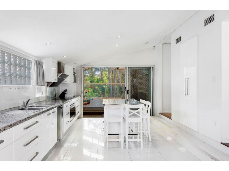 99 Jerrang Street, Indooroopilly QLD 4068