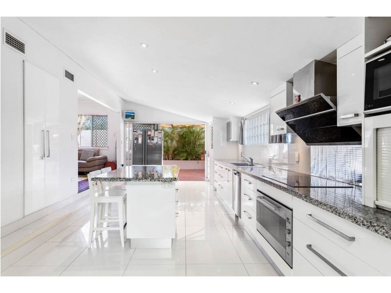 99 Jerrang Street, Indooroopilly QLD 4068