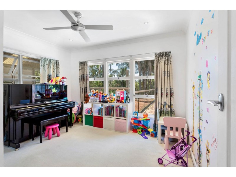 99 Jerrang Street, Indooroopilly QLD 4068