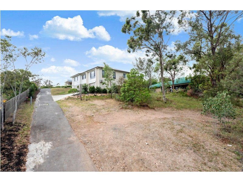 36 Lagoon Crescent, Bellbowrie QLD 4070