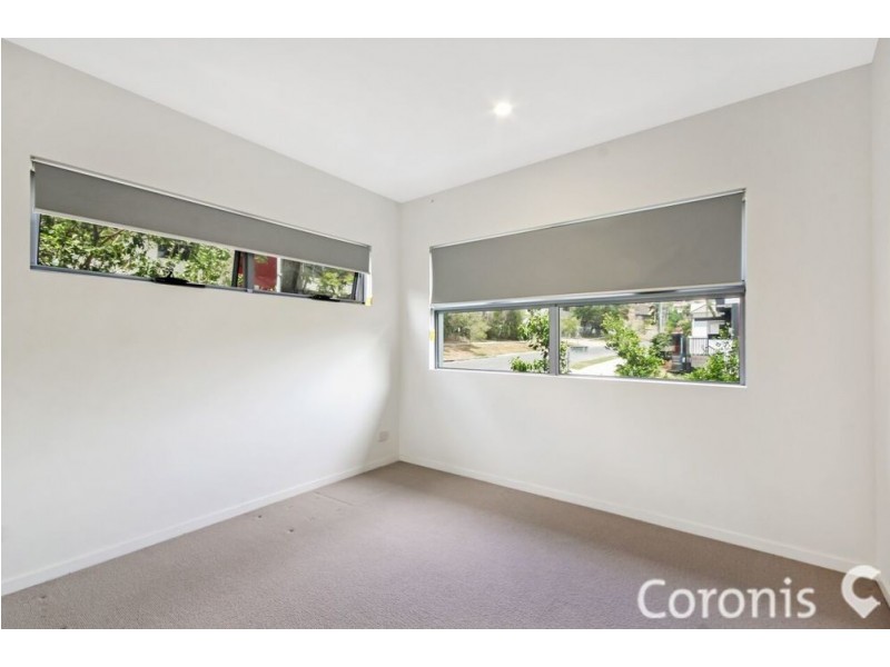 2/27 Seven Oaks Street, Taringa QLD 4068