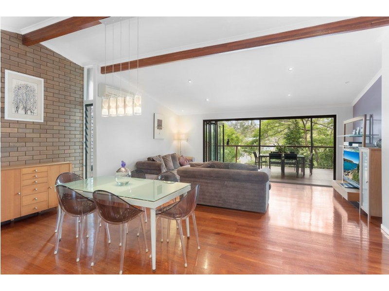 3 Blackstone Street, Indooroopilly QLD 4068