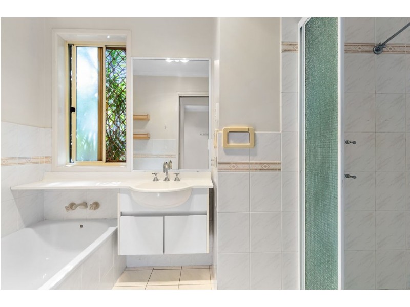 13 Wyena Street, Camp Hill QLD 4152