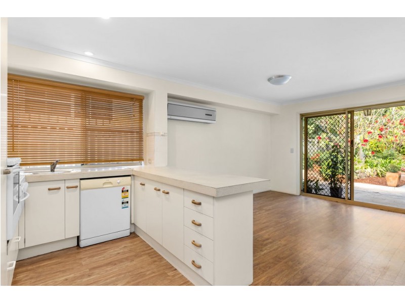 13 Wyena Street, Camp Hill QLD 4152