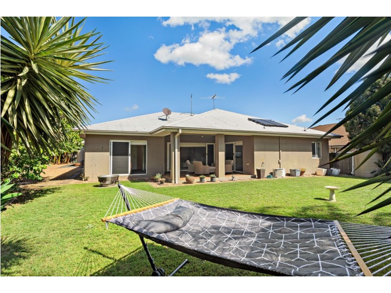 15 Stacey Close, Moggill QLD 4070
