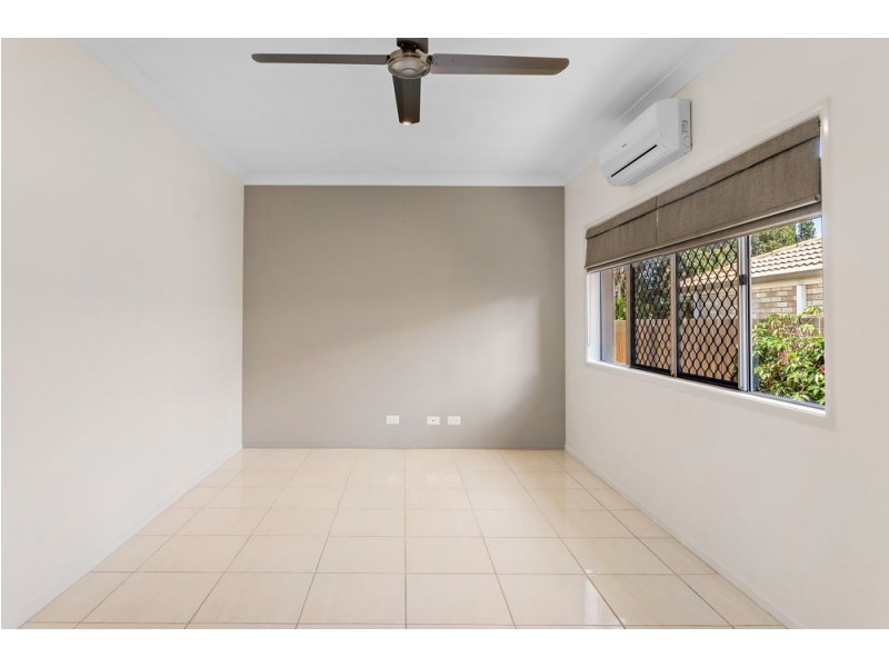 15 Stacey Close, Moggill QLD 4070